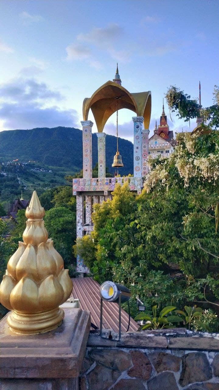 Wat Pha Sorn Kaew 7